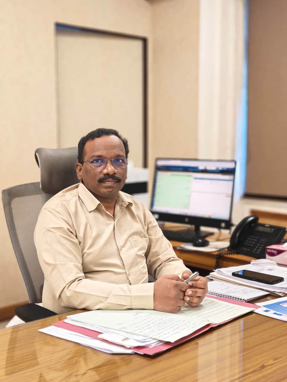 श्री  रत्नाकर पामुला